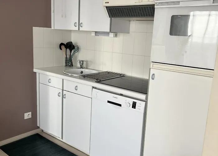 38m With Terrace Close To The 公寓