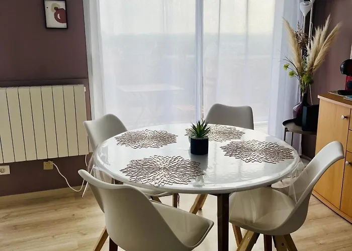 38m With Terrace Close To The *